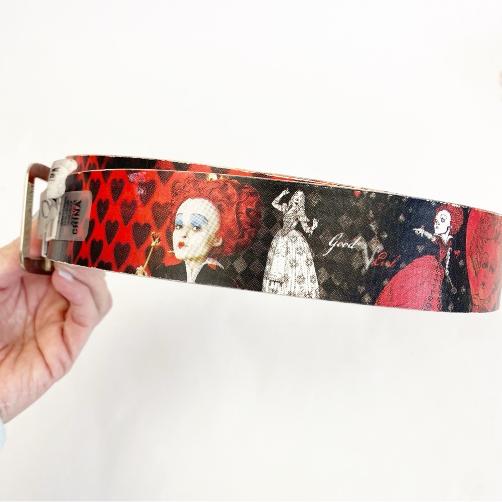 Disney White Queen Alice In Wonderland Reversible Leather Belt - Picture 9 of 13